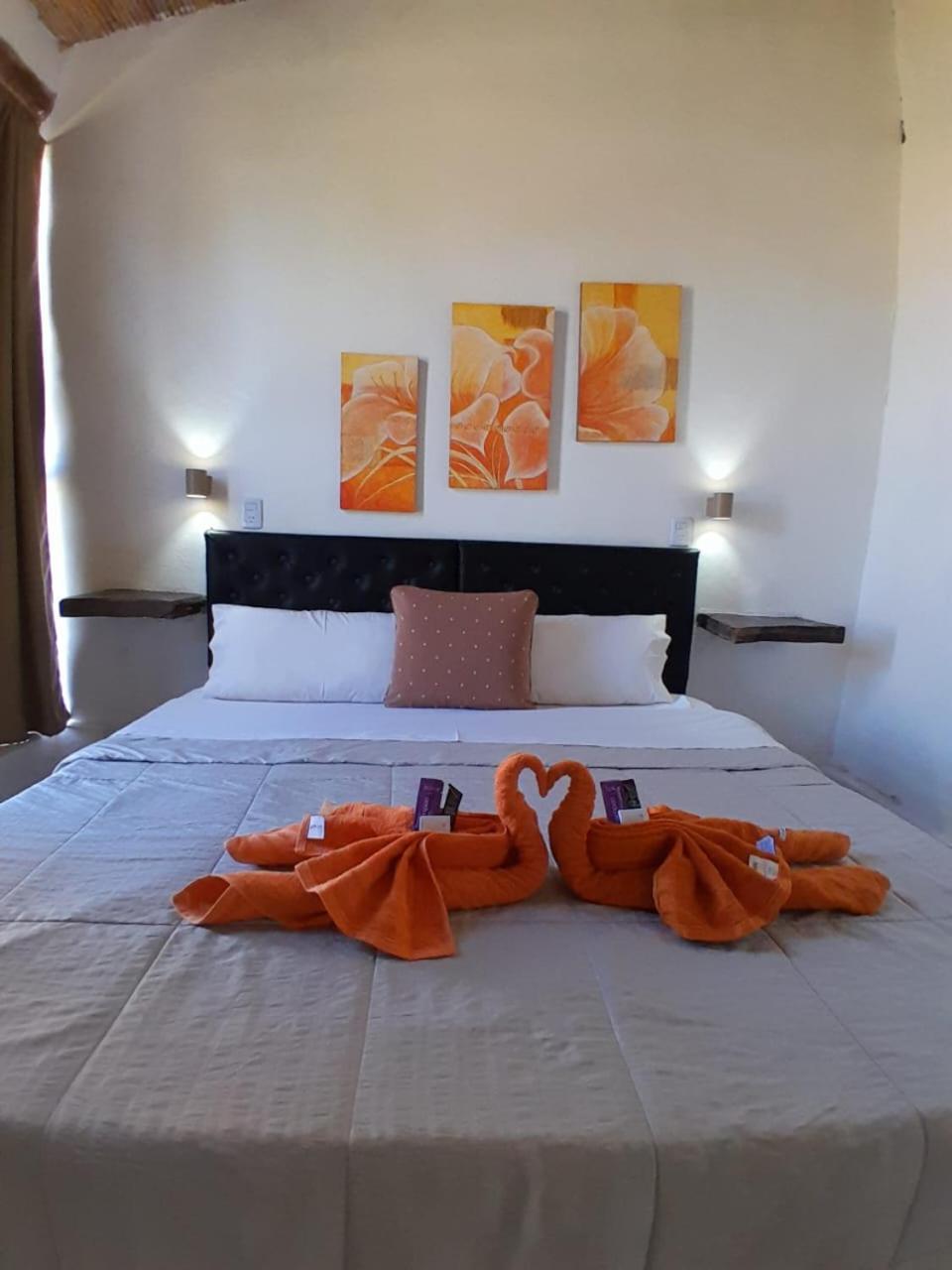 Hotel Hacienda Casa Blanca Тиногаста Экстерьер фото